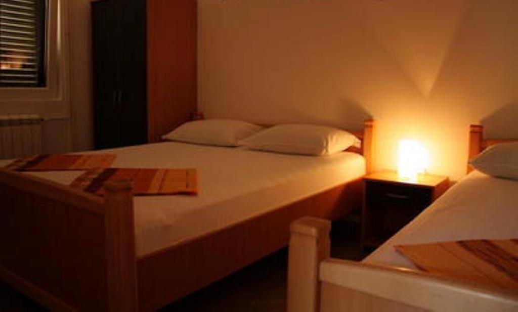 Apartments & Rooms M Petrovac 객실 사진