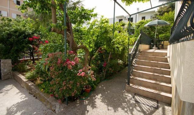 Apartments & Rooms M Petrovac 외부 사진